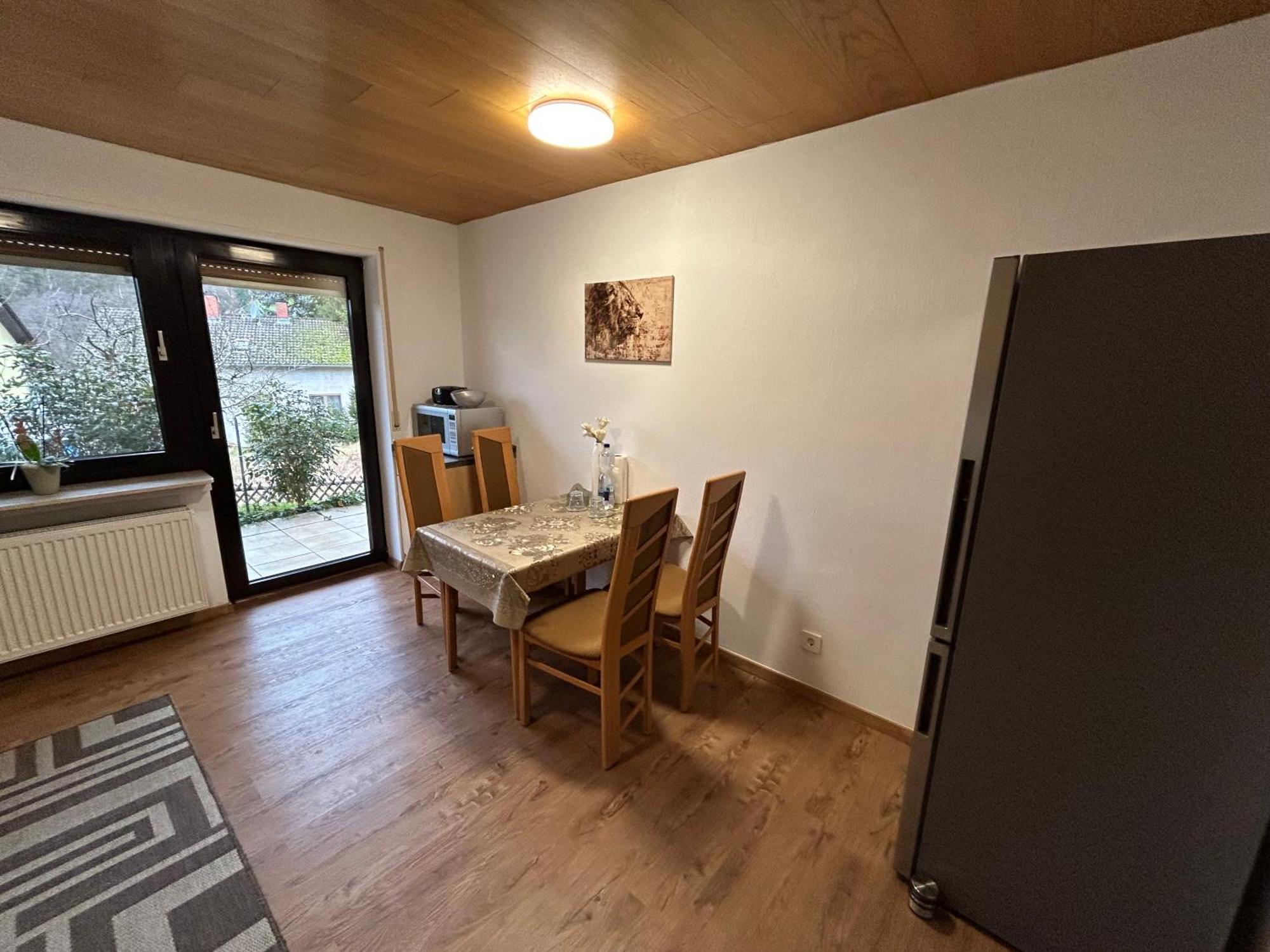 Ferien- Und Monteurwohnung Zum Waldblick Bagian luar foto