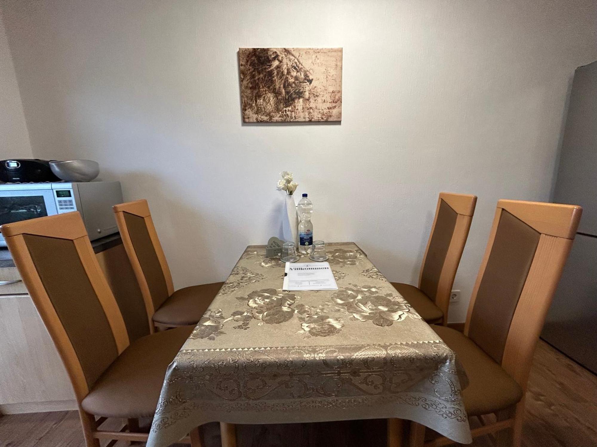 Ferien- Und Monteurwohnung Zum Waldblick Bagian luar foto