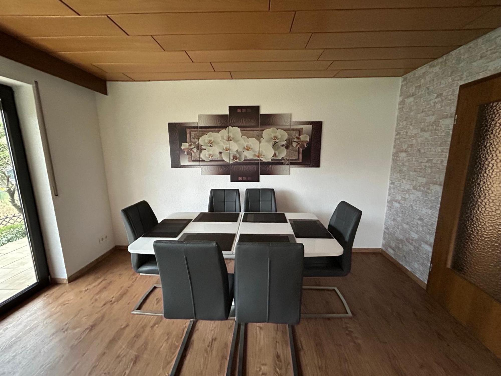 Ferien- Und Monteurwohnung Zum Waldblick Bagian luar foto